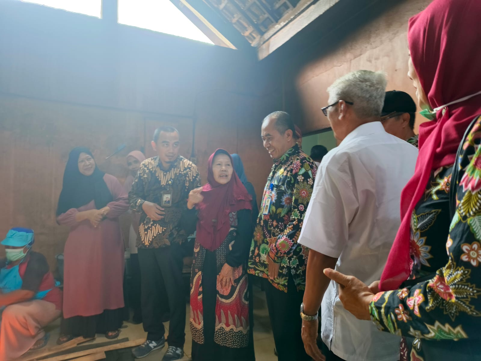 BERHASIL GO NASIONAL DAN INTERNATIONAL, MADU MONGSO WAHYU TUMURUN DAPATI KUNJUNGAN TIM VERIFIKASI NASIONAL KOTA SEHAT TAHUN 2025
